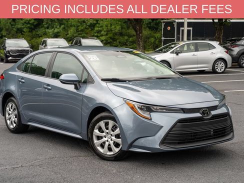 Used 2026 Toyota Corolla LE FWD image 1