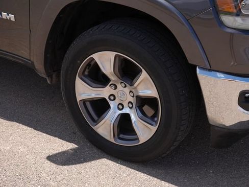 Used 2021 RAM 1500 Laramie AWD/4WD image 9