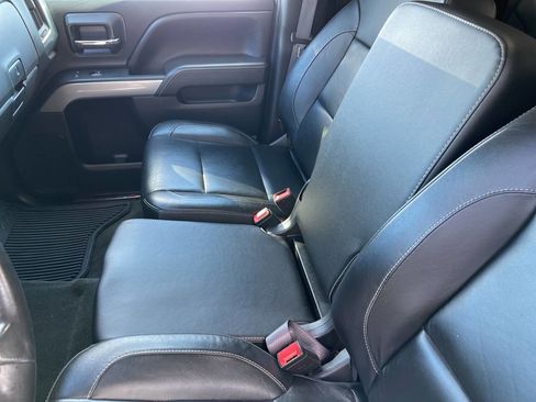 Used 2017 Chevrolet Silverado 1500 LT w/ LT Convenience Package AWD/4WD image 19