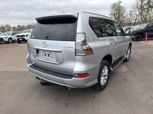 Used 2018 Lexus GX 460 Premium w/ Premium Package image 5