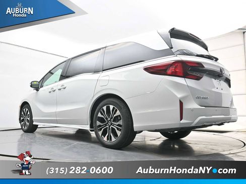 New 2026 Honda Odyssey Elite image 20
