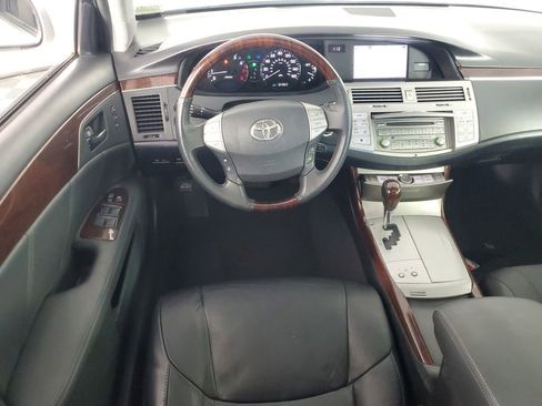Used 2009 Toyota Avalon Limited image 14
