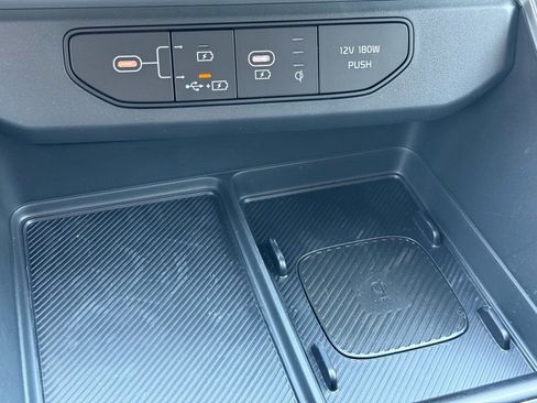 New 2026 Kia Carnival SX Prestige image 17