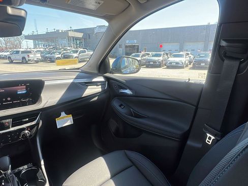 New 2026 Buick Encore GX Sport Touring image 24