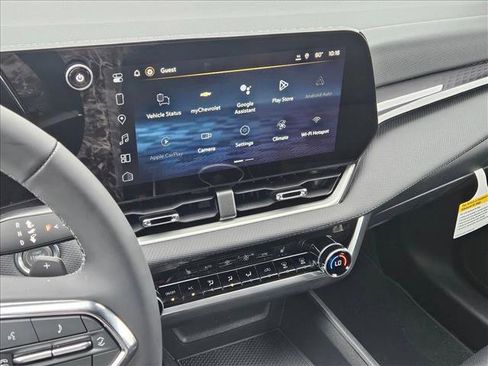 New 2026 Chevrolet Equinox LT w/ Convenience Package II image 15