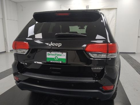 Used 2019 Jeep Grand Cherokee Laredo image 7