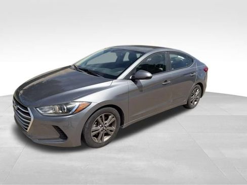 Used 2018 Hyundai Elantra SEL FWD image 7