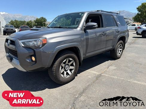 Used 2019 Toyota 4Runner TRD Off-Road Premium AWD/4WD image 8