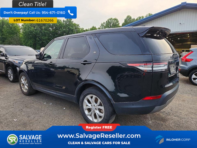 Used 2020 Land Rover Discovery SE AWD/4WD image 3