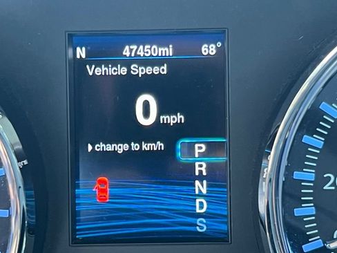 Used 2014 Chrysler 300 S RWD image 14