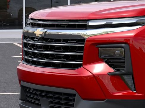 New 2026 Chevrolet Traverse LT image 13