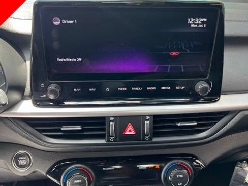 Used 2022 Kia Forte GT w/ GT Technology Package FWD image 26
