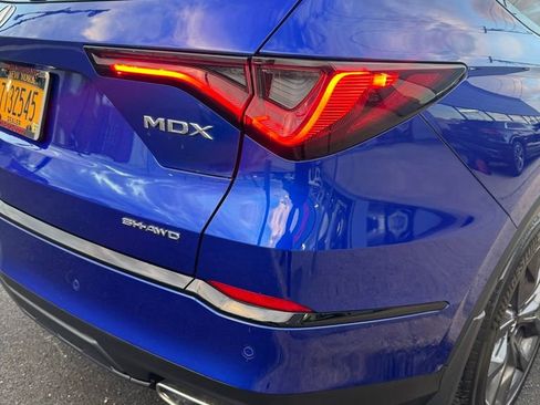 Used 2023 Acura MDX A-Spec AWD/4WD image 15