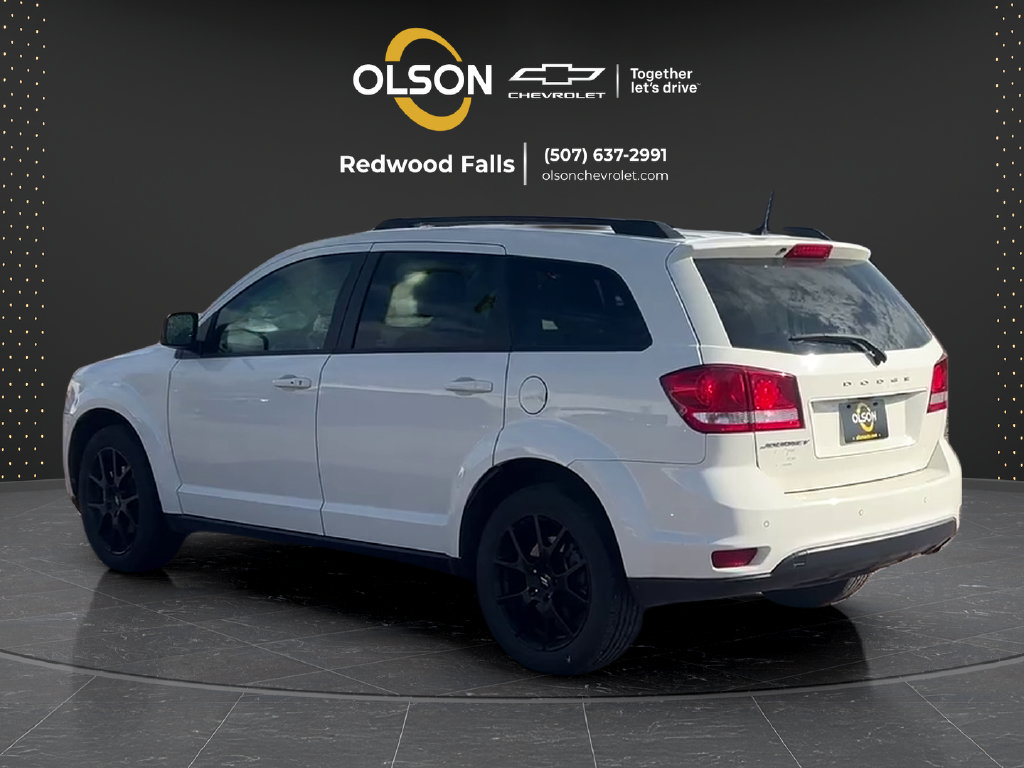 Used 2019 Dodge Journey SE w/ Premium Group FWD image 3