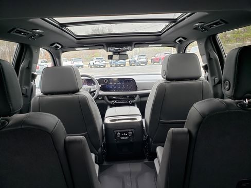 New 2026 Chevrolet Tahoe Z71 w/ Comfort Package image 36