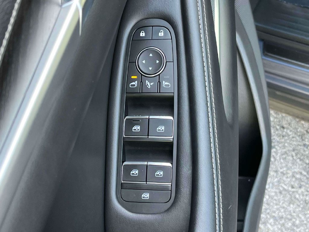 Used 2023 INFINITI QX60 Sensory w/ Vision Package AWD/4WD image 15