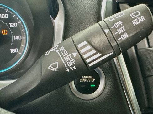 Used 2020 Chevrolet Traverse Premier w/ Redline Edition FWD image 14