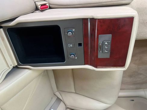 Used 2007 Lexus LS 460 L RWD image 21
