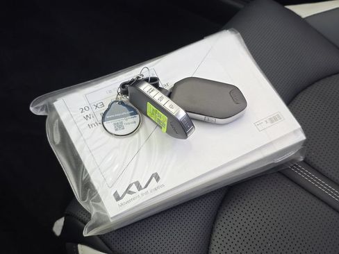 Used 2025 Kia K5 GT-Line FWD image 30