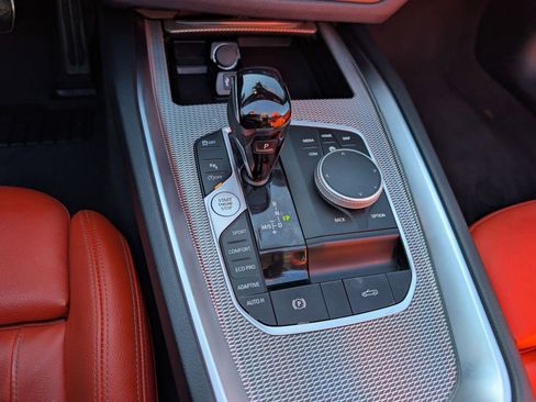 Used 2022 BMW Z4 M40i w/ Premium Package image 17