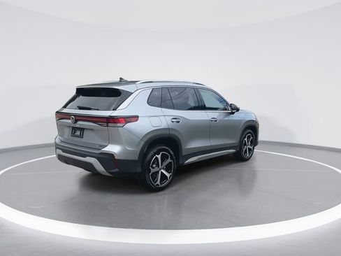 New 2025 Volkswagen Tiguan SE image 8