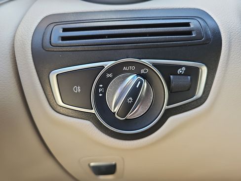 Certified 2023 Mercedes-Benz GLC 300 4MATIC Coupe image 27