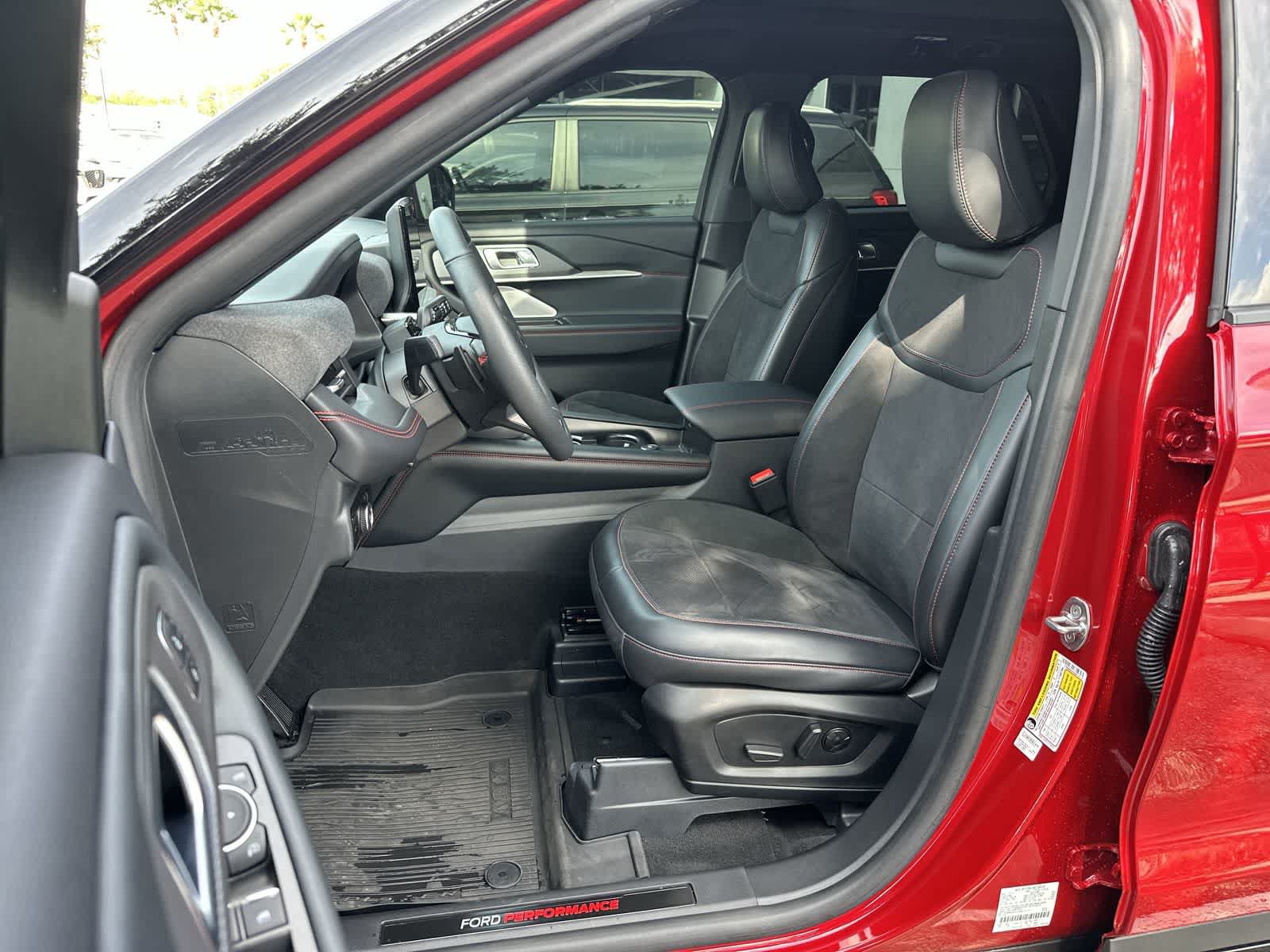 Used 2025 Ford Explorer ST w/ Sun And Sound Package AWD/4WD image 3