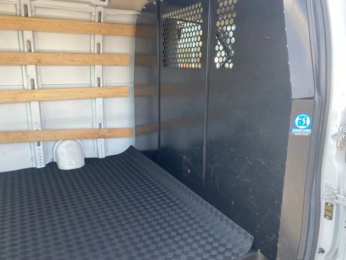 Used 2021 Chevrolet Express 2500 w/ Driver Convenience Package image 22