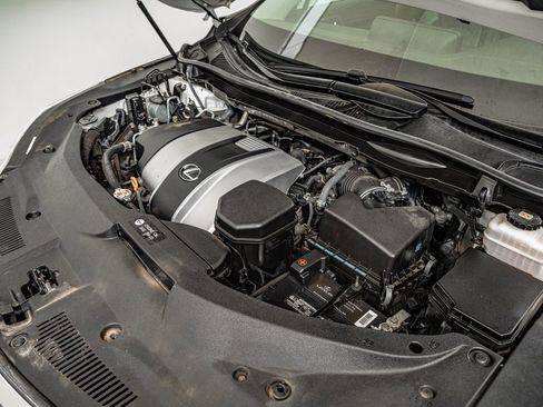 Used 2019 Lexus RX 350 AWD w/ Navigation Package image 40