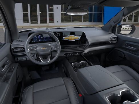 New 2026 Chevrolet Silverado EV LT image 4