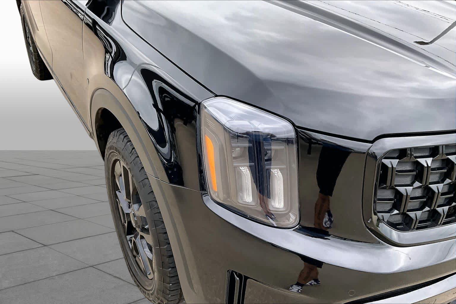 Used 2025 Kia Telluride SX Prestige X-Pro AWD/4WD image 26