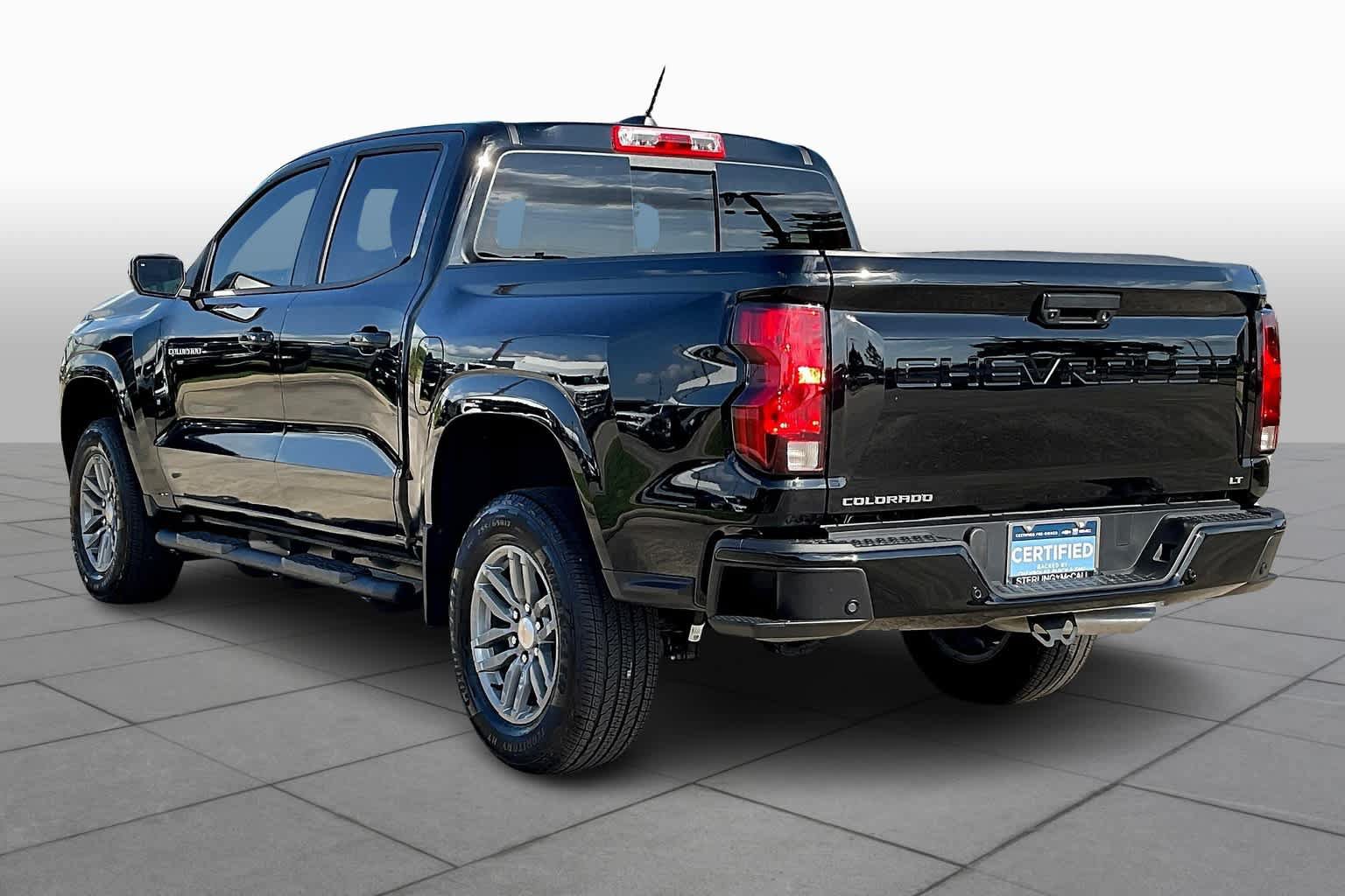 Used 2024 Chevrolet Colorado LT w/ LT Convenience Package RWD image 12