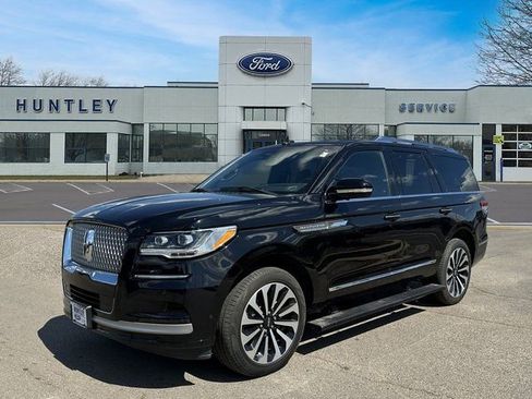 Used 2022 Lincoln Navigator Reserve w/ Equipment Group 201A AWD/4WD image 1