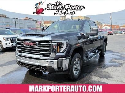 New 2025 GMC Sierra 2500 SLT w/ SLT Convenience Package