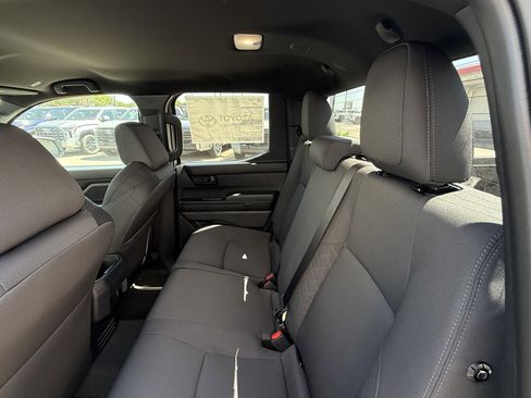 New 2026 Toyota Tacoma SR5 AWD/4WD image 25
