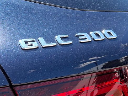 Used 2022 Mercedes-Benz GLC 300 4MATIC image 33