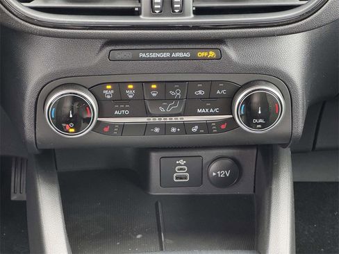 New 2026 Ford Escape ST-Line Select image 5