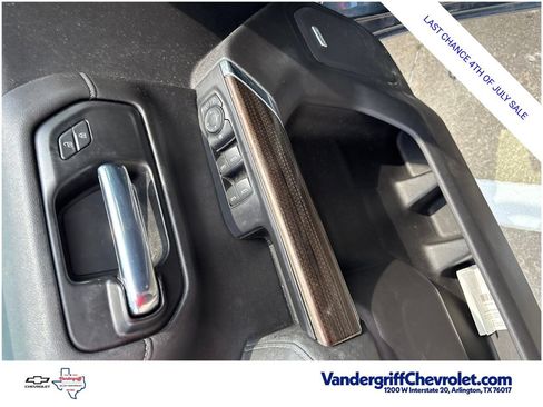 Used 2020 Chevrolet Silverado 1500 RST w/ Texas Edition RWD image 10