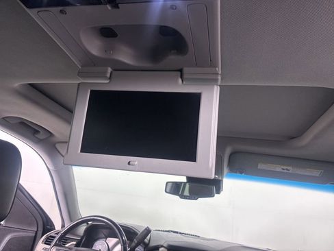 Used 2019 GMC Yukon Denali w/ Open Road Package image 22