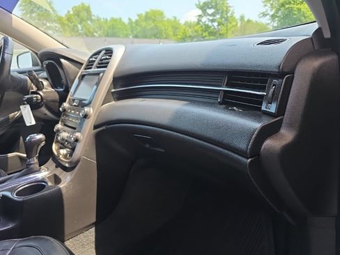 Used 2014 Chevrolet Malibu LTZ FWD image 22