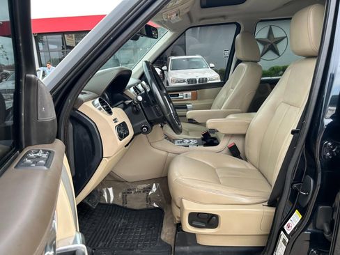 Used 2016 Land Rover LR4 HSE LUX image 9
