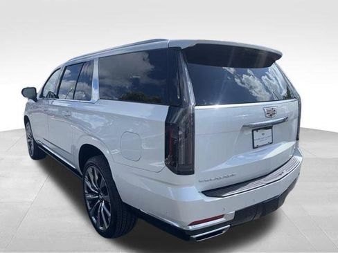 New 2025 Cadillac Escalade ESV Premium Luxury Platinum image 3