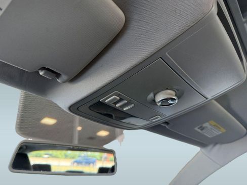 Used 2012 Volkswagen Jetta S FWD image 22