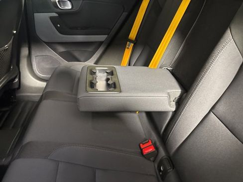 Used 2021 Polestar Polestar 2 w/ Performance Package image 27