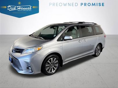 Used 2018 Toyota Sienna XLE