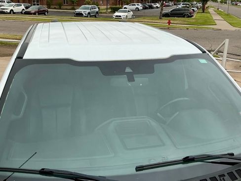 Used 2022 Ford F250 Lariat w/ Lariat Value Package image 12