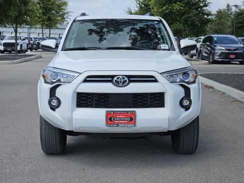 Certified 2024 Toyota 4Runner SR5 AWD/4WD image 8
