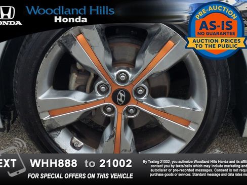 Used 2016 Hyundai Veloster w/ Option Group 02 image 26