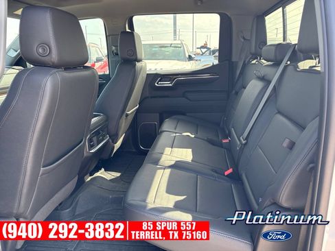Used 2024 GMC Sierra 1500 Elevation w/ Elevation Premium Package AWD/4WD image 6