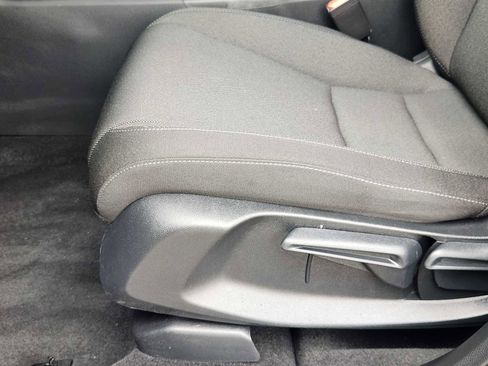 Used 2026 Honda CR-V LX image 24